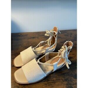 j. jill Evonne lace-up beige canvas flat Sandals, size 9